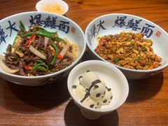 -李犟大爆鳝面·手工蟹黄包(湖滨西湖店)