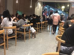 大堂-苗乡米线(建军路店)