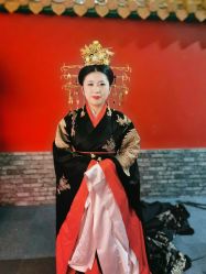 点击看大图 -盘子女人坊古装写真摄影(南京总店)