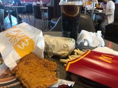 -麦当劳(深圳北站高铁店)