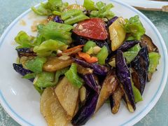 地三鲜-鹤乡东北菜(崮山路店)