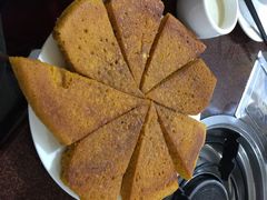 青稞饼-银同牦牛肉火锅