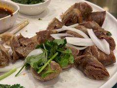 -巴扎美食·新疆菜·西域歌舞表演餐厅(新疆大厦店)