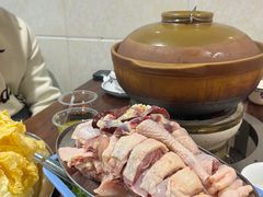 连州脆皮鸡-威邵鸡煲(西华路总店)