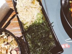 -八月美食小馆(银泰城总店)