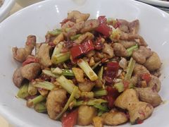 -笨罗卜浏阳菜馆(龙华鹏润达店)