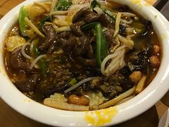 -水平有限螺蛳粉(宏达大厦店)