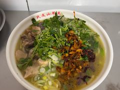 -文山荷鲜居(翠湖店)