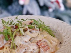 -Dragon Pizza•圆脸龙披萨·牛排餐厅