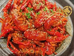 -肥肥虾庄·金牌油焖大虾(东湖欢乐谷店)