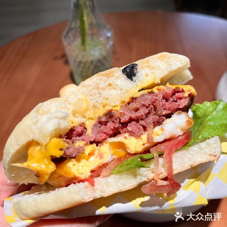 这口kitty堡🍔对于成年人刚刚好…