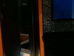 -糖潮量贩KTV(高新万达广场店)