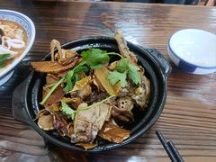 -亚忠小吃店(曾厝垵店)