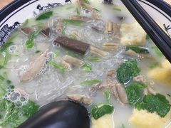 -鸭小妹鸭血粉丝(老门东店)