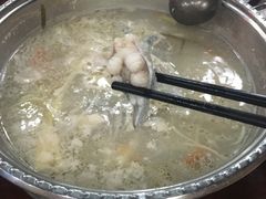 -阿婉贵州苗家酸汤鱼(梅林店)