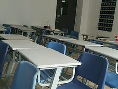 -上海第二工业大学(金海路校区)