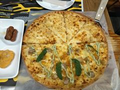 -乐凯撒披萨(东方新世界店)