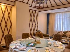 -巴扎美食·新疆菜·西域歌舞表演餐厅(新疆大厦店)