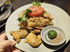 -大头虾越式风味餐厅(光明广场店)