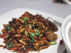 -毛家饭店·30年融合新湘菜(汉峪金谷店)