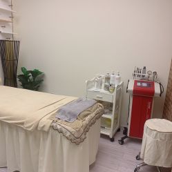 -至臻康妍健康管理中心
