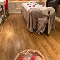 -尊尚柏丽美容SPA