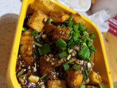 土豆钵钵碗-牛华八婆麻辣烫(龙湖U城店)