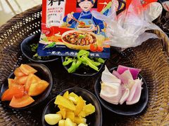 -刘姐啤酒鱼民族演艺餐厅(西街总店)
