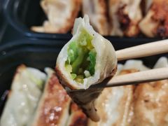 鸡蛋西葫芦锅贴-小牛锅贴(西环路店)