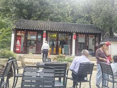 -小淮娘鸭血粉丝&锅贴(天平山景区店)