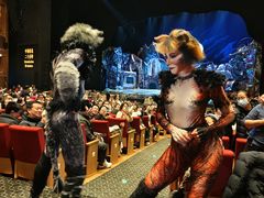 -交通银行前滩31演艺中心