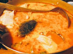 冬阴功海鲜汤-默加东南亚美食(大宁音乐广场店)