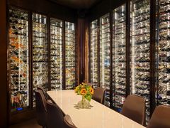 -wineapp葡萄酒餐吧(外滩金融中心店)