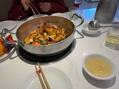 -七欣天香辣蟹火锅(闵行浦江欢乐颂店)