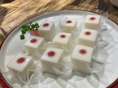-香山湖家家宴(中山陵店)
