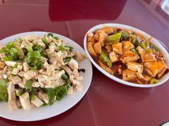 -北京龙庆四季香农家饭庄·灶台鱼·碳烤虹鳟鱼(龙庆峡店)