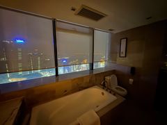 -上海龙之梦万丽酒店