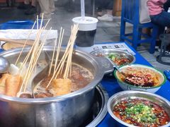 -马路边边·成都串串(翠柏路店)