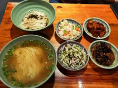 -老外婆本帮面(塔城路店)