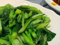 -汗腾格里·风味餐厅(新疆驻京办店)