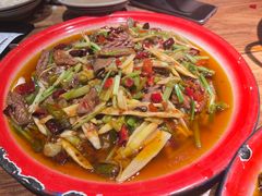 -泥糊破店小酒馆·团建聚餐(南京西路店)