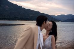 -挪娅婚纱摄影皇家会所