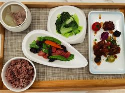 -瑞婴丽月子中心(虹桥店)