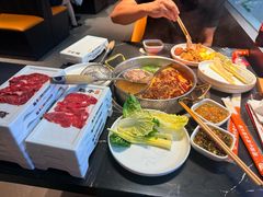-魁牛·潮汕牛肉自助火锅(沈辽路万达店)