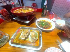 -黄弟大排档·湖南菜·小龙虾·小海鲜(凯旋北路店)