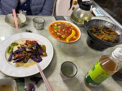 -天天向上素食餐厅(五台山店)