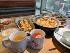 -蜜桃餐厅·伴山(湖滨商业街店)