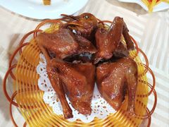 红烧乳鸽-傻记乳鸽王海鲜餐厅