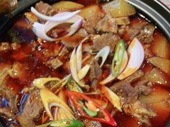 -腩得欢喜·牛腩煲火锅(万庭大厦店)