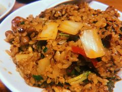 -怪噜范·老贵阳街头名小吃(鸿通城店)